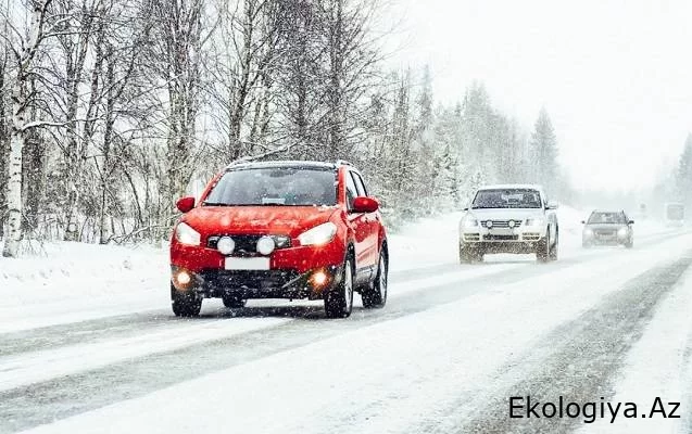 Yarın Bakü'de kar yağacak, yollar buzla kaplanacak - UYARI