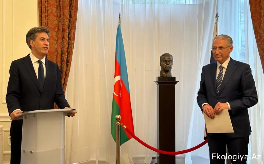 Ed Miliband: İngiltere, COP29'un başarısı için Azerbaycan'a her türlü desteği vermeye hazır
