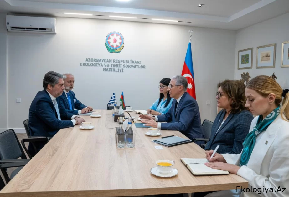 Yunanistan Büyükelçisi Ekoloji ve Tabii Kaynaklar Bakanı Muhtar Babayev ile görüştü